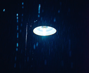 Lantern, lamp, rain, dark, night HD wallpaper