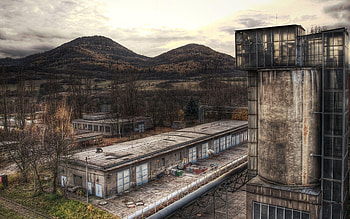Ghost Town, Abandoned city, Urban exploration, Haunting ambiance HD wallpaper