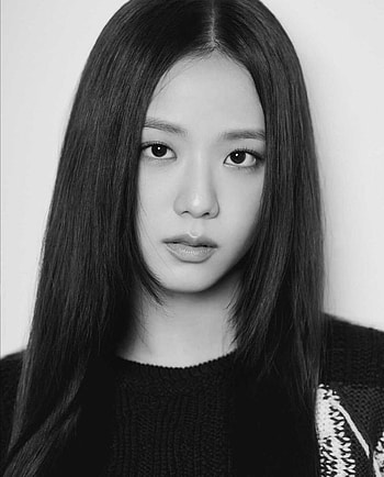 Jisoo black white, Kpop, Celebrity, hoot, Portrait, Blackpink, Kim Jisoo, Kim HD phone wallpaper