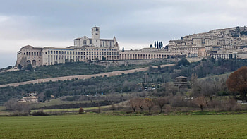 Basilica of Saint Francis of Assisi, Birthplace of Saint Francis, Italian pilgr, Patron saint HD wallpaper
