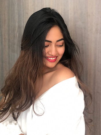 Shalin zoya, mallu_model, lip HD phone wallpaper