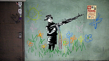 banksy crayola shooter no parking, banksy, street art . HD wallpaper