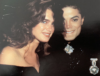 Brooke Shields, Michael Jackson connection, Memorable moment, Iconic HD wallpaper