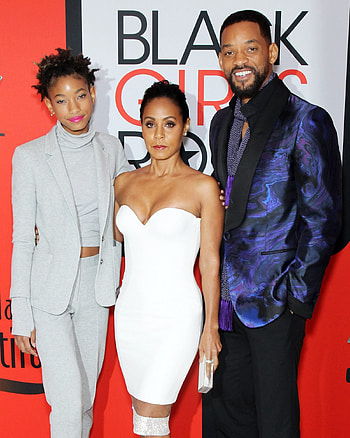Willow Smith, Growing up famous, Parental influence HD phone wallpaper