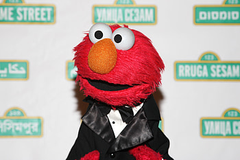 Elmo, Kevin Clash, Sesame Street puppeteer, Legacy of the character HD wallpaper