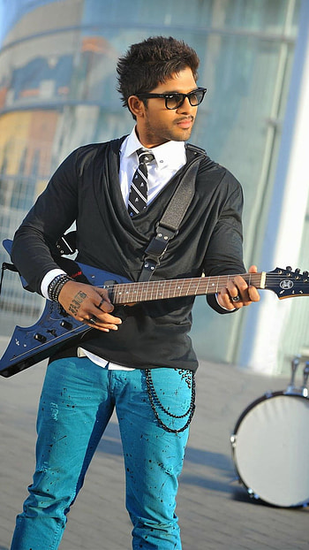 Allu Arjun, tollywood star, tollywood, star HD phone wallpaper