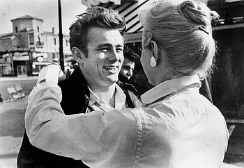 Marilyn Monroe, James Dean tribute, Timeless elegance, Pop culture icons HD wallpaper