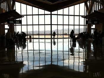 Sky Harbor International Airport, Art project, Terminal 4 bridge, Arizona media HD wallpaper