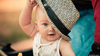 Baby in a hat, Lovely, Baby, Hat, Beauty HD wallpaper