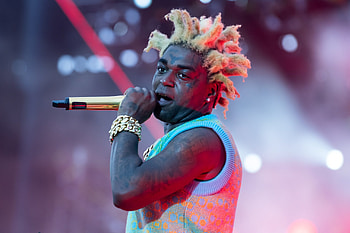Kodak Black's popularity, Famous songs, Fan favorites, Chart-topping tracks HD wallpaper