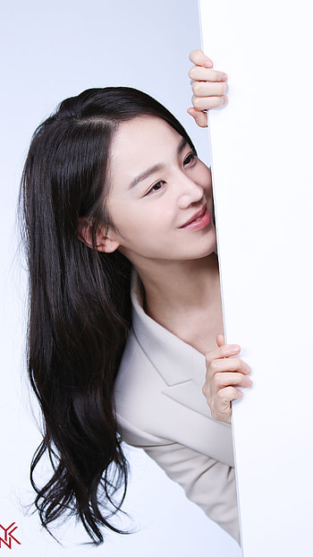 Shin Hye Sun, korean actress, model HD phone wallpaper