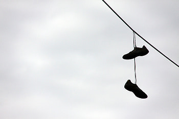 Sneakers, Minimalism, Bw, Chb, Wire HD wallpaper