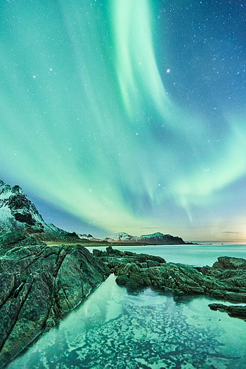 Northern lights, coast, night HD phone wallpaper