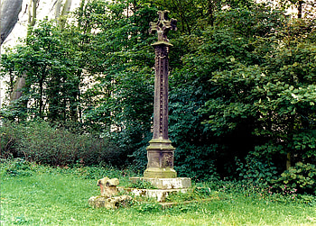 Malcolm's Cross Near Alnwick (July 1999), Malcolm III, Scottish History, Malcolm Canmore, King Malcolm of Scotland HD wallpaper