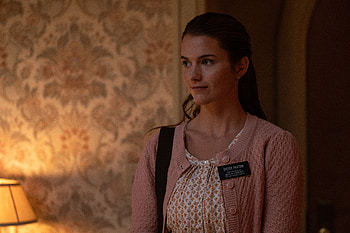 Heretic (2024): Chloe East in Stunning Ultra, movie, Heretic (2024) HD wallpaper