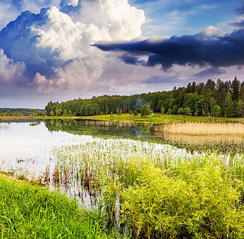 Landscape, sunshine, lakes, clouds, sky, nature, forest, sunset HD wallpaper