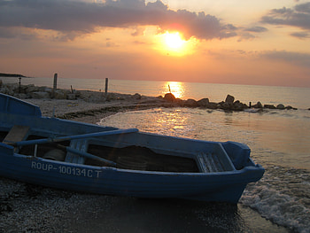Something to remember, sunshine, seaside, boat, romania, landscape, beach HD wallpaper