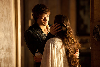 Douglas Booth and Hailee Steinfeld, Romeo + Juliet HD wallpaper