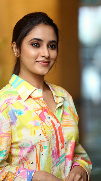 Priyanka mohan, telugu actress, model, sexy gorgeous, beautiful HD phone wallpaper