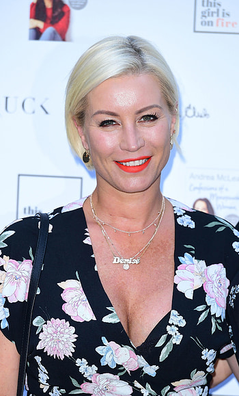 Denise Van Outen, motherhood regrets, aging concerns HD phone wallpaper