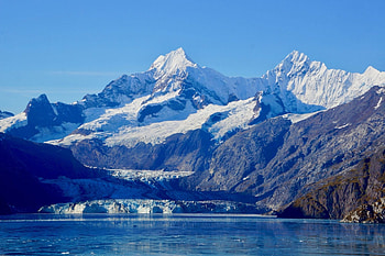 Travel inspiration, Raw beauty of Alaska, Voyage into Glacier Bay, Nature's masterpiece HD wallpaper