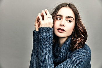 Lily Collins , Stunning background, Mesmerizing , Celebrity grace HD wallpaper