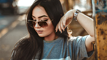 Fashion model, Sunglasses style, Wristwatch glamour, Urban chic HD wallpaper