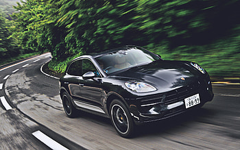 Porsche Macan, , highway, 2022 cars, JP-spec, 95B, Black Macan, 2022 Porsche Macan, german cars, Porsche HD wallpaper