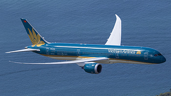 Vietnam Airlines, Terminates Luang Prabang Siem Reap flight HD wallpaper