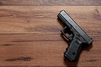 Glock Screensavers And afari HD wallpaper