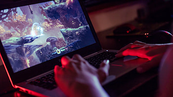 Gaming laptop supply, Vendor warning, Launch delays, Hardware shortage HD wallpaper