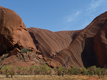 Australia's natural wonder, Earth's rock formation, Uluru's grandeur HD wallpaper