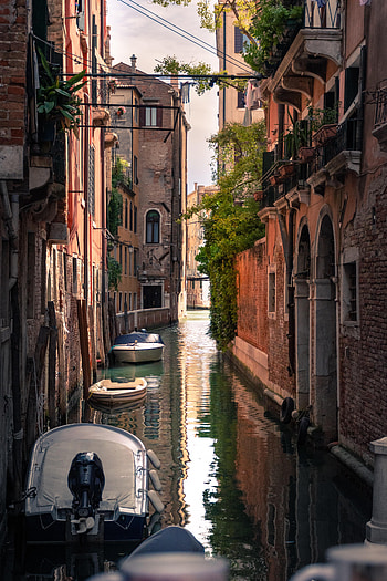 Cities, Rivers, Architecture, Building, Boat, Facade HD phone wallpaper