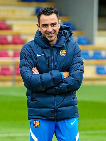 Fcb xavi, eye, head HD phone wallpaper