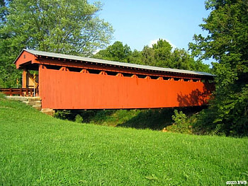Sarvis Fork Bridge, bridge, trees, covered, red HD wallpaper