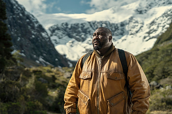 Sweet Tooth's Tommy Jepperd, TV Show, Sweet Tooth, Tommy Jepperd, Nonso Anozie HD wallpaper