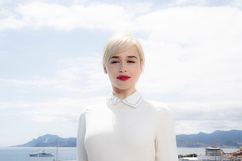 Pink lips, actress, Emilia Clarke HD wallpaper