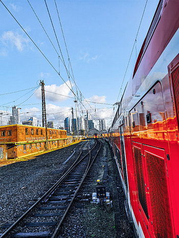Train, cloud, sky, modern, city HD phone wallpaper
