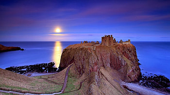 Dunnottar Castle, sea, reflection, nature, castle, lake, sunset HD wallpaper
