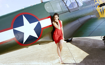 Model Posing with a Vintage WW2 Plane, model, aircraft, brunette, ww2, red dress HD wallpaper