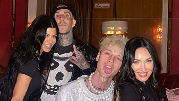 Kourtney Kardashian, Megan Fox, Travis Barker, Machine Gun Kelly, Avril Lavigne Concert HD wallpaper