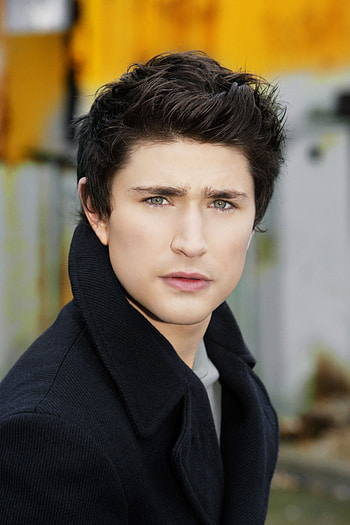 Kyle XY, Matt Dallas, Character inspiration, Matt and Blue HD phone wallpaper