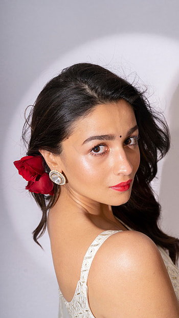 Alia bhatt, bollywood actress HD phone wallpaper