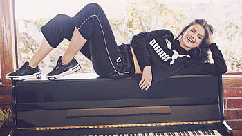 Selena Gomez Puma 2019, selena-gomez, music, celebrities, girls, puma HD wallpaper