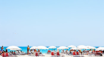 Beach umbrella, Arlmont u0026 co ria, Luxury undressed, U beach HD wallpaper