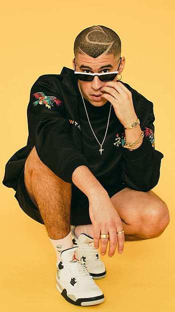 Bad Bunny, Rapper Song Writer HD phone wallpaper