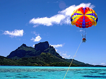 Bora Bora, Parasailing HD wallpaper