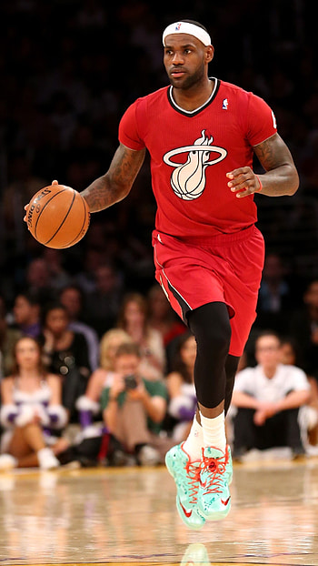 Lebron James, Cleveland, Basketball Player HD phone wallpaper