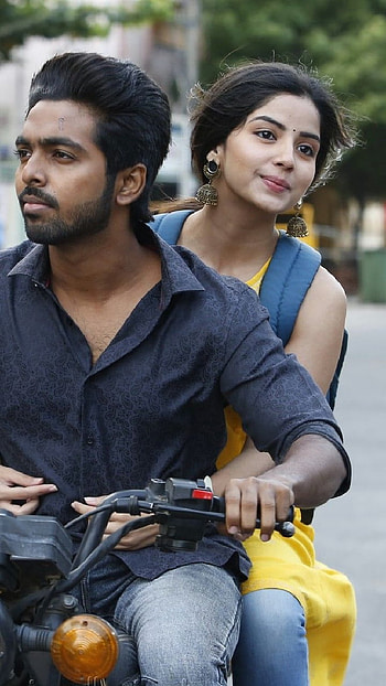 Beauty 75, Kashmira pardeshi, actress, Sivappu Manjal Pachai, G. V. Prakash Kumar HD phone wallpaper