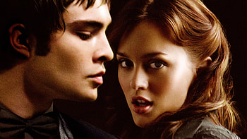 Gossip Girl, Classic series, Teenage romance, Intriguing plot HD wallpaper
